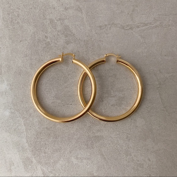 XL Tube Hoops | 18k Gold Filled - Picture 3 of 4
